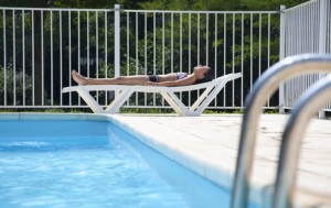 Barrière ou clôture pour piscine